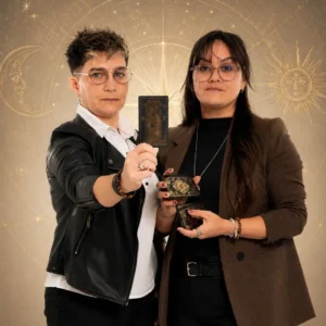 Cómo interpretar lo que el Tarot no muestra - El método de Lectura del Vacío integrando Tarot y Astrología  - Victoria Colman y Débora Bandeira